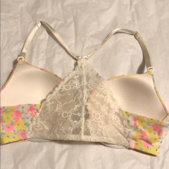 VS Racer Back Bra - Picture 4 of 4